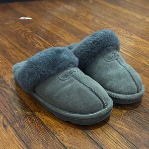BearPaw Gray Suede Slippers